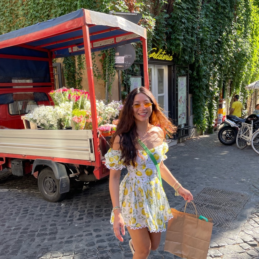 Meet your Posher, Tiffany